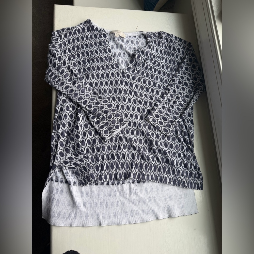 Loft navy and white  sweater sz Large